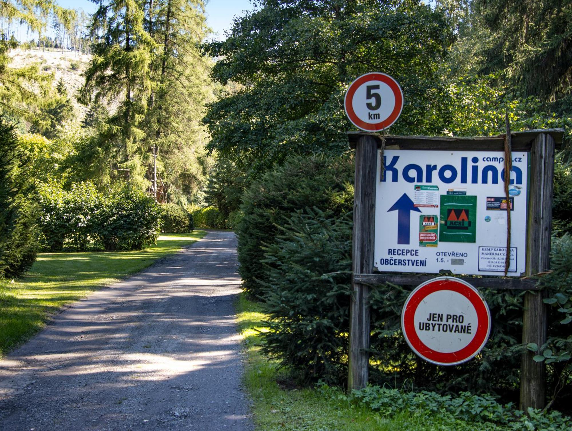 Planá Camping Karolina酒店 外观 照片